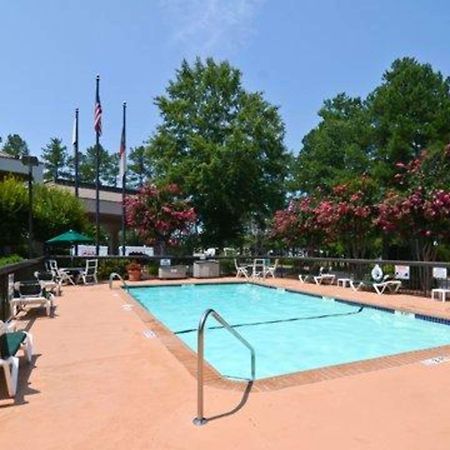 Hampton Inn Chapel Hill Dış mekan fotoğraf