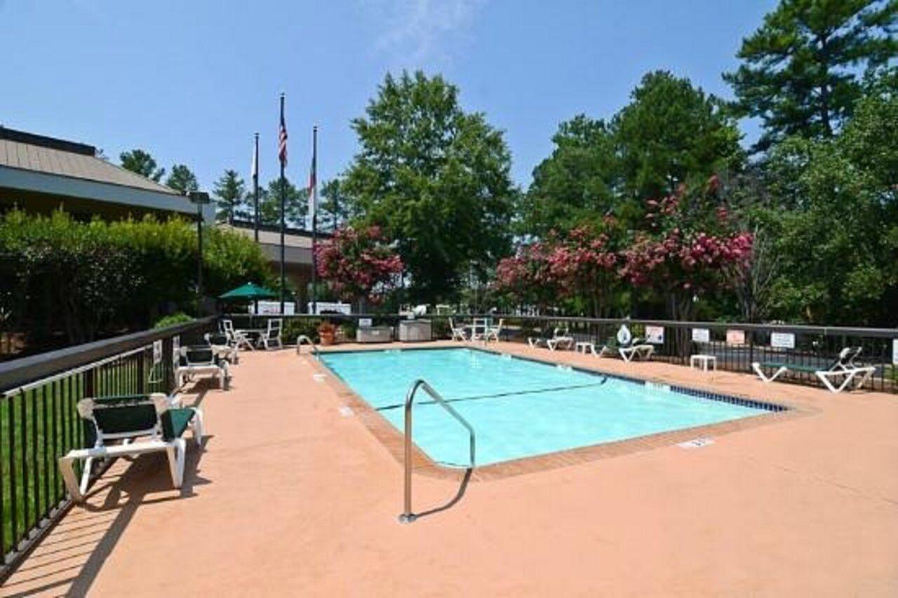 Hampton Inn Chapel Hill Dış mekan fotoğraf