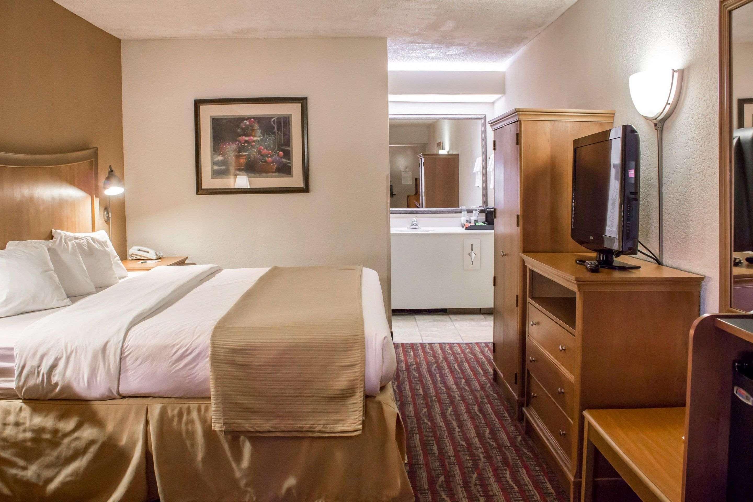 Hampton Inn Chapel Hill Dış mekan fotoğraf