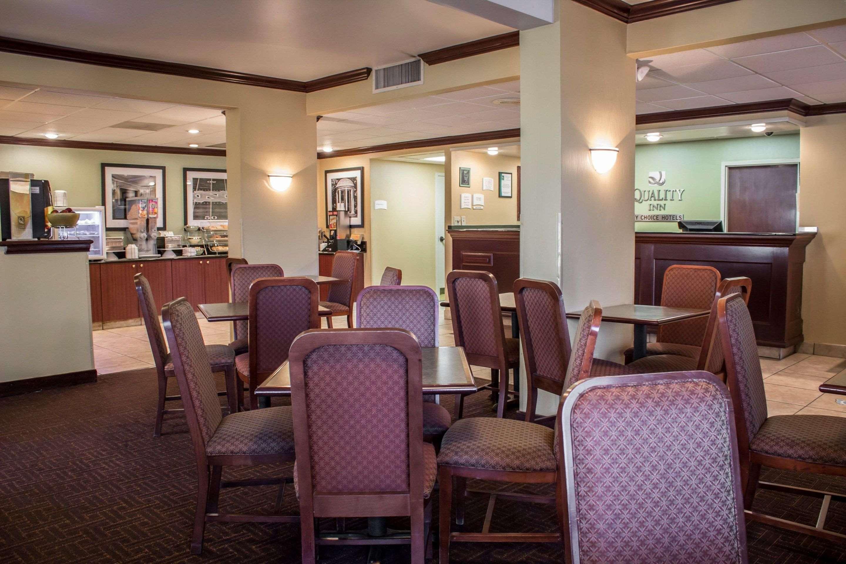 Hampton Inn Chapel Hill Dış mekan fotoğraf